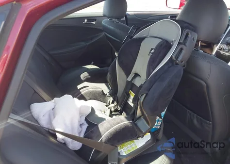 2011 Hyundai Sonata Se z USA, uszkodzony, nr VIN 5NPEC4AC9BH219137